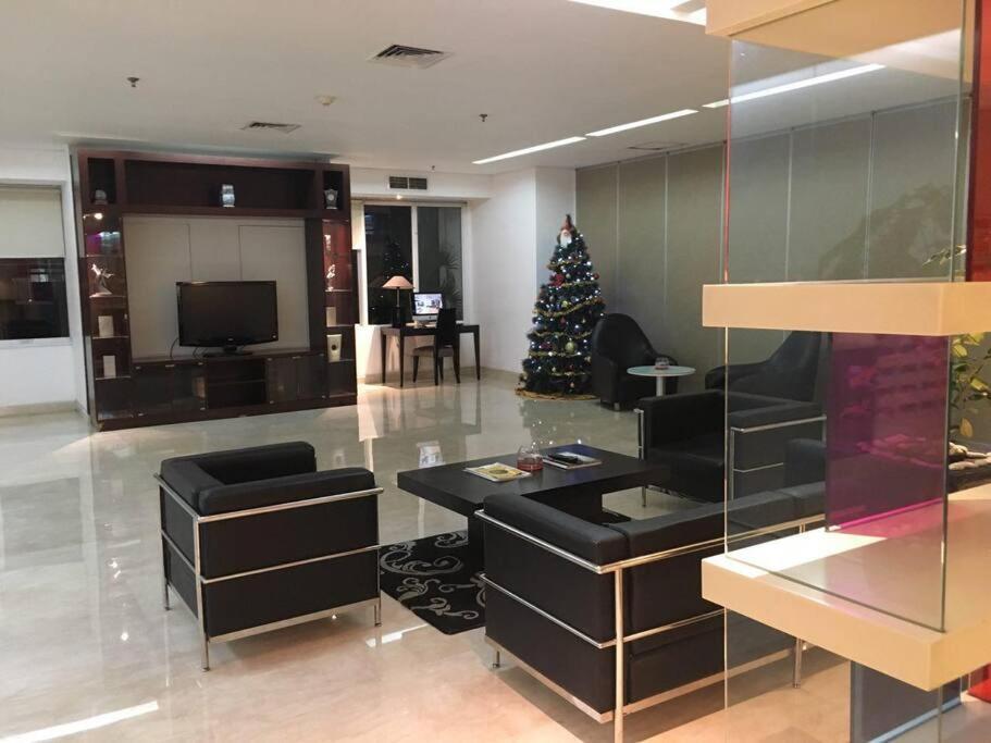Fx Sudirman 28 Jacarta Exterior foto