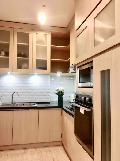 Fx Sudirman 28 Jacarta Exterior foto