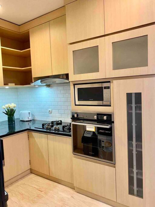 Fx Sudirman 28 Jacarta Exterior foto