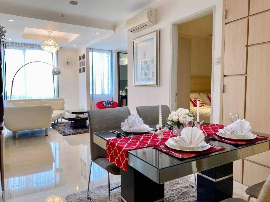 Fx Sudirman 28 Jacarta Exterior foto